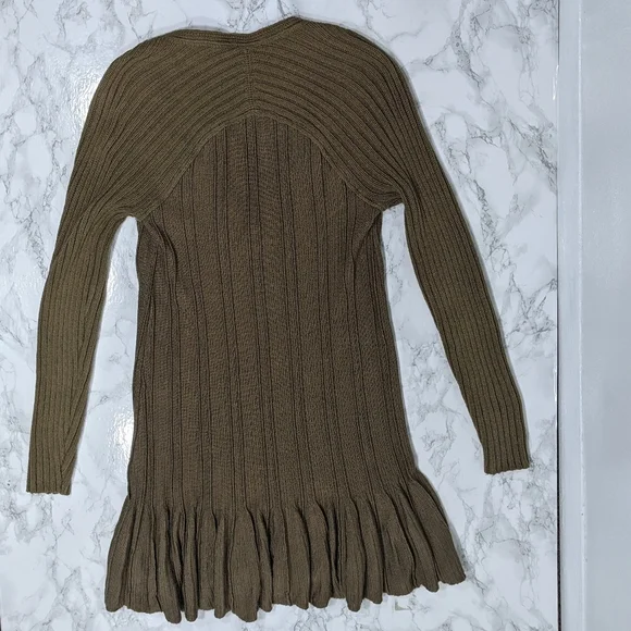 Free People Ribs and Ruffles Olive Tunic Sweater Top XS - Picture 7 of 9